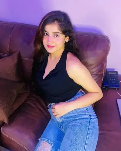 Call Girls Bansgaon Cash On Delivery